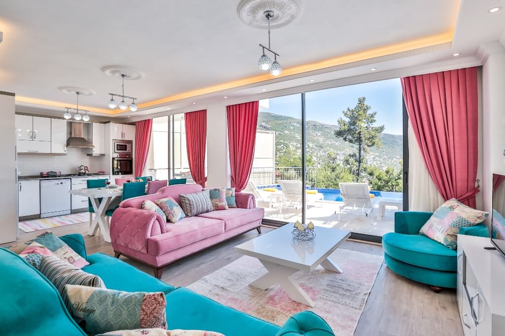 Sezonluk kiralık villa! A'dan Z'ye tüm eşyaları olan villamız sezonluk kiralıktır